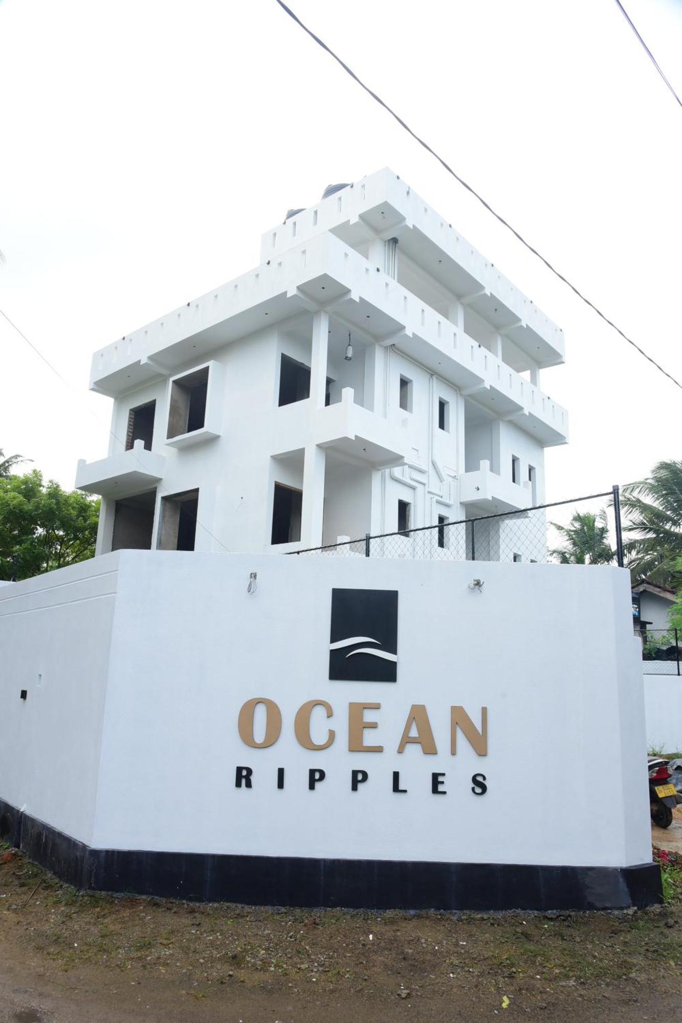 Ocean Ripples Hotel Хикадува Екстериор снимка