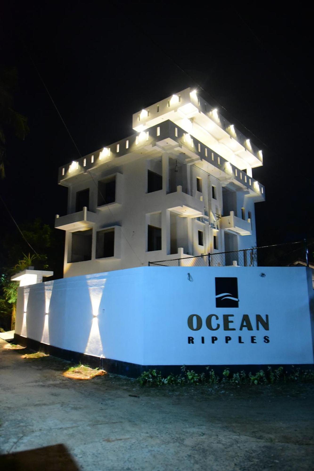 Ocean Ripples Hotel Хикадува Екстериор снимка